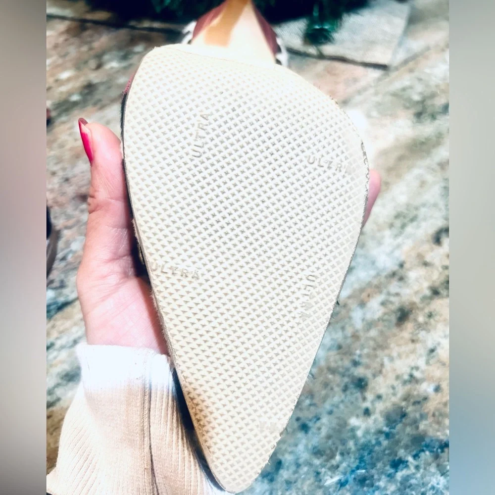 Manolo Blahnik Black and Pink Polka Dot Heels/ Pony Hair Vintage - Picture 14 of 16